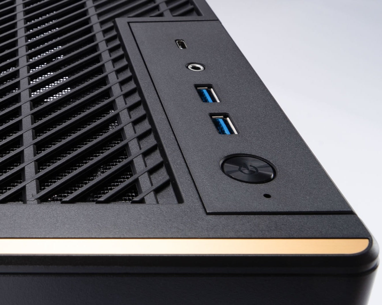 A5 (Mid Tower Chassis)